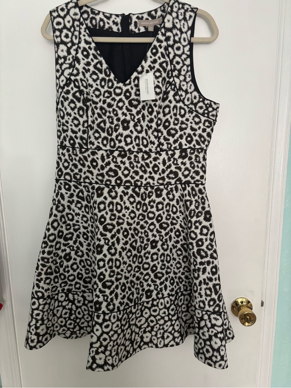 NWT Black and White Leopard Print Sleeveless Dress BANANA REPUBLIC WOMEN’S